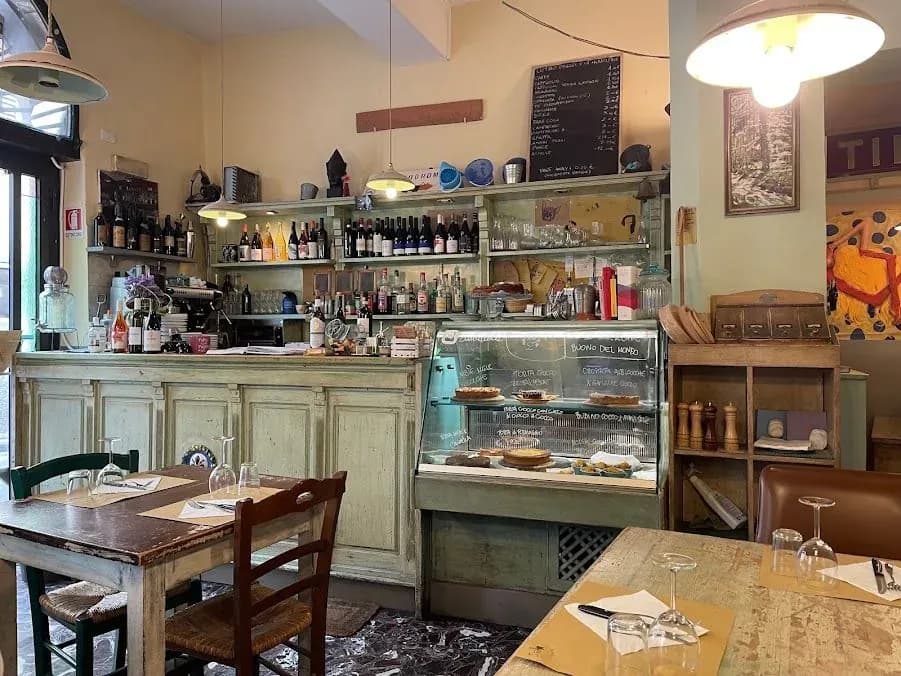 Interior view of Dalla Lola restaurant in Florence, Italy