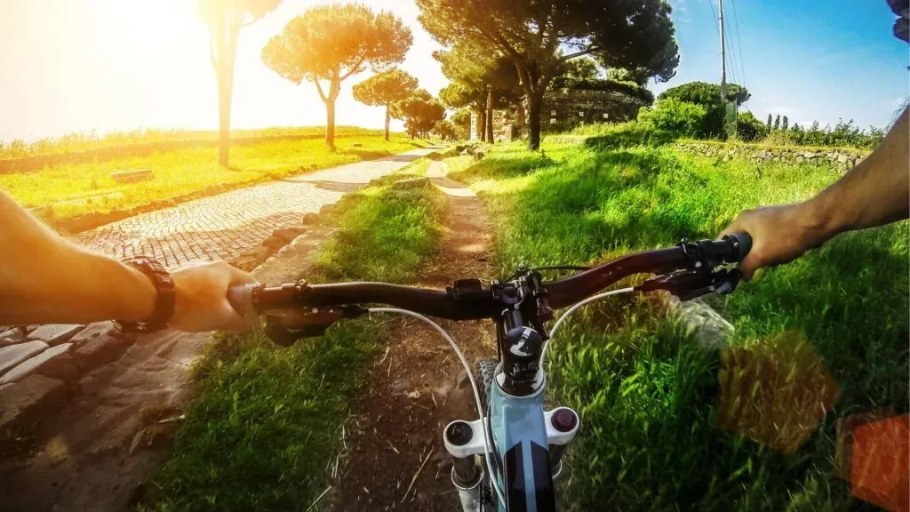 Cycling-the-Via-Appia-Antica-1-1024x576