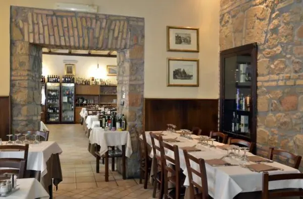 Da-Bucatino-interior