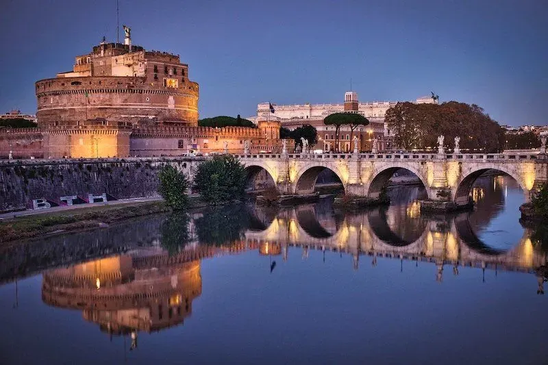 Castel-Sant-Angelo-at-Night