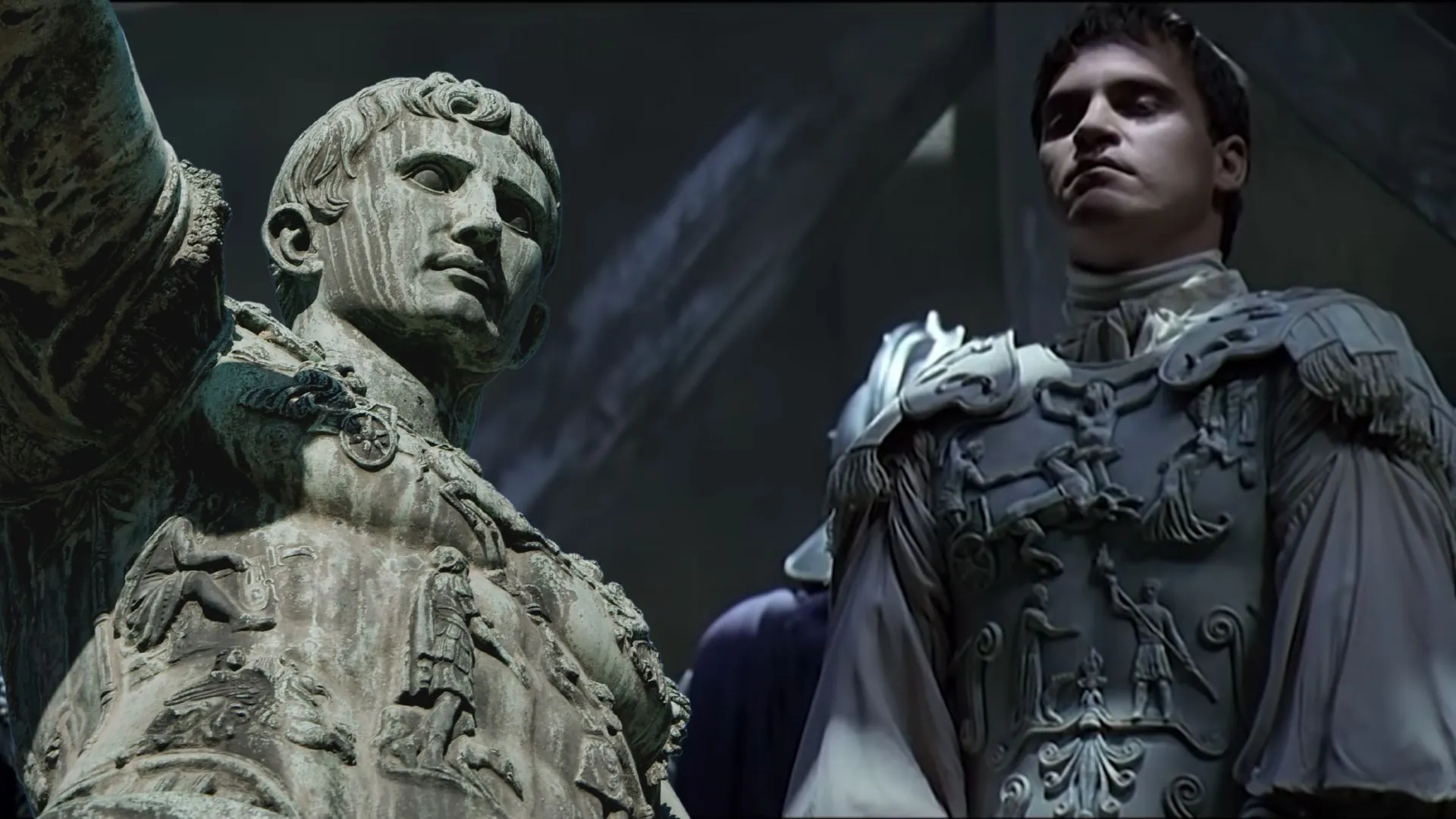 Commodus-Armour-in-the-Movie-Gladiator