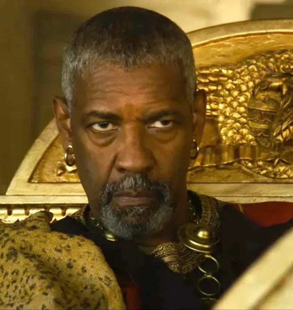 Denzel Washington as Macrinus in Gladiator 2 movie showcasing ancient Roman imperial history and culture featured in Carpe Diem Tours Rome historical exploration and Colosseum educational experiences