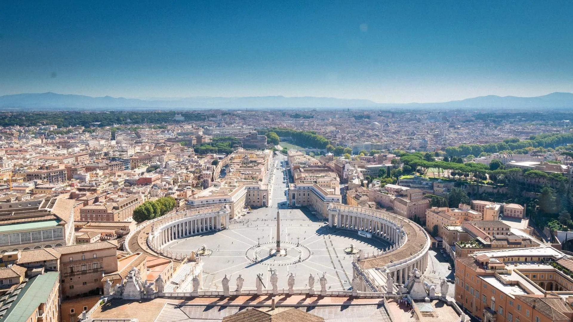 Surprising-Facts-about-the-Vatican