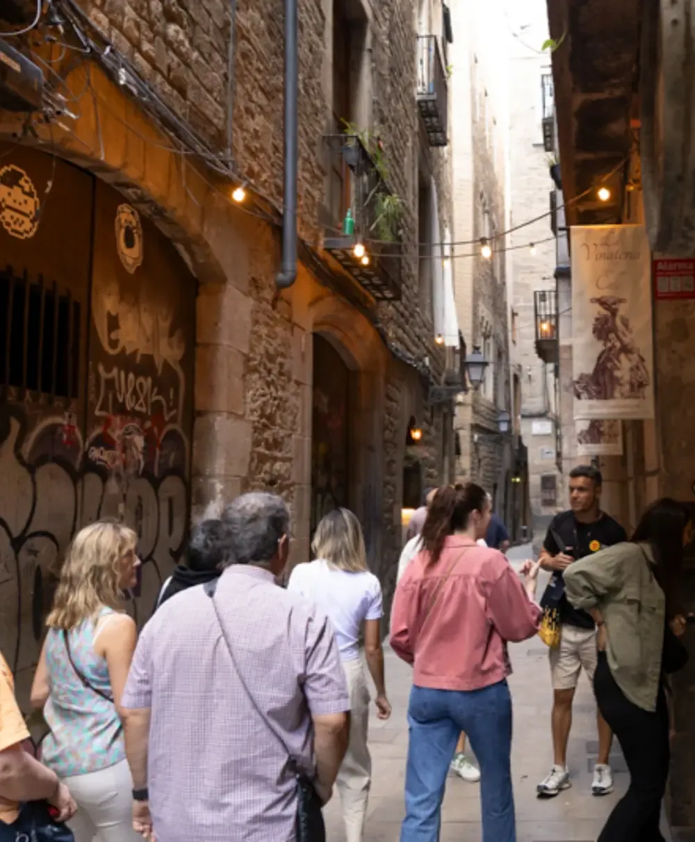 Barcelona Cathedral plaza during walking tour