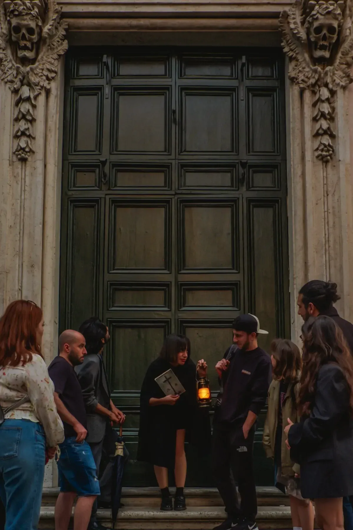 Evening adventure with participants on the Haunted Rome Ghost Tour